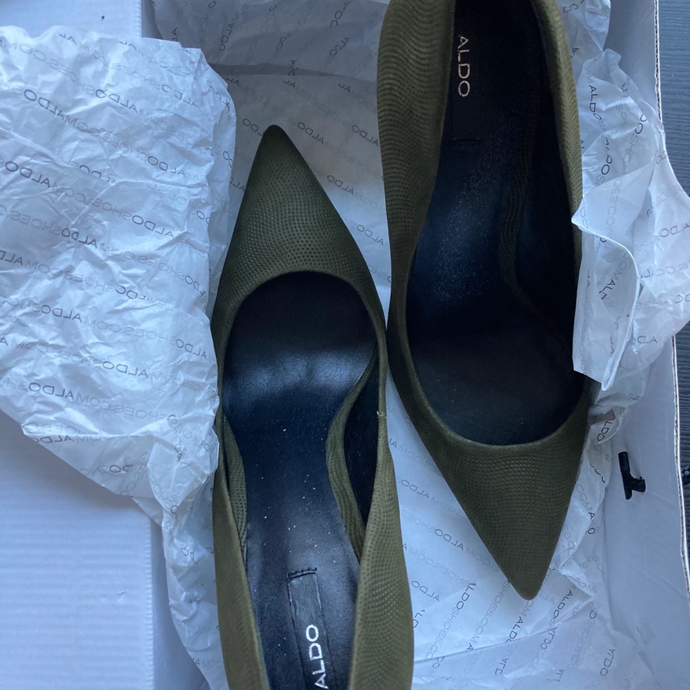 Aldo viadien pumps - brand new never worn